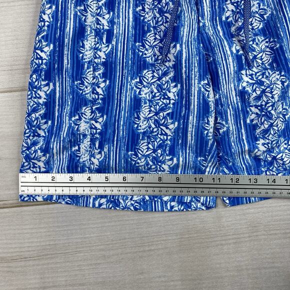 The North Face Women Sz 6 Swim Shorts Board Surf Cover Up Blue Floral Unlined - Picture 9 of 10